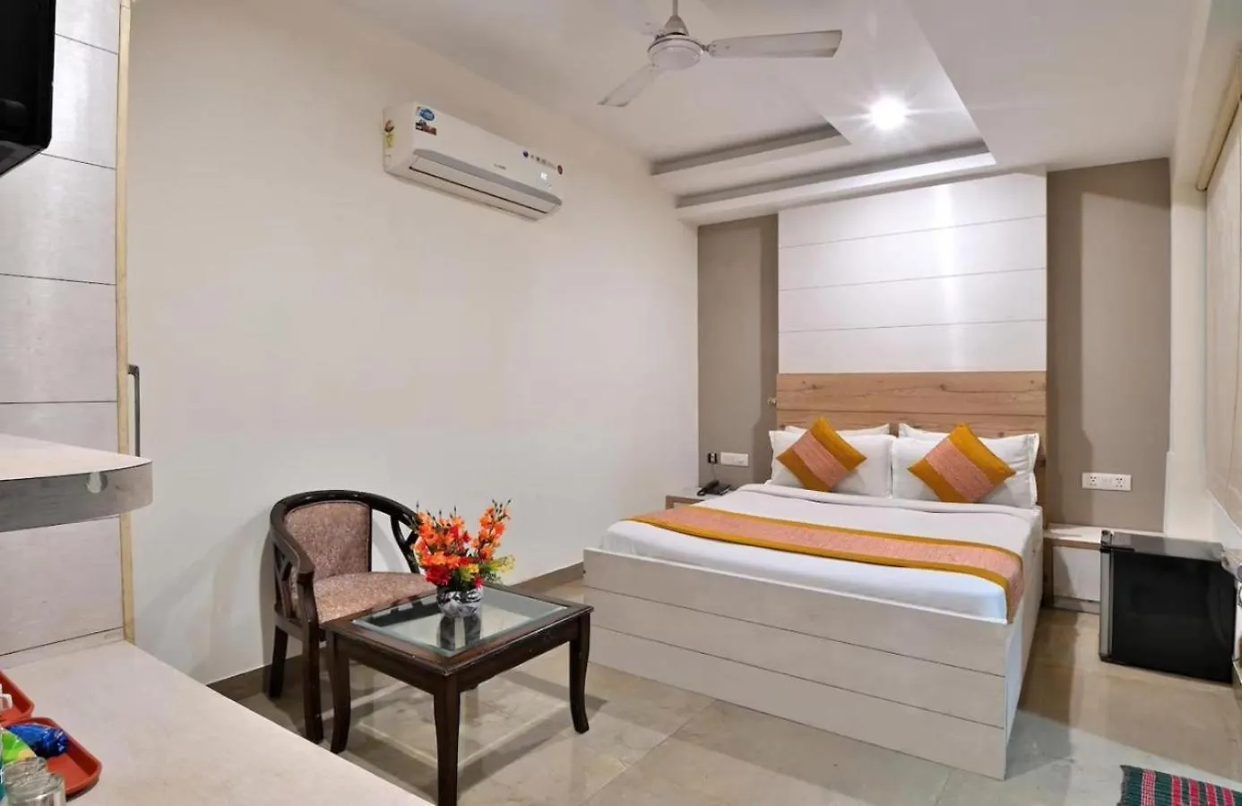 Hotel Good Luck By Jmd Group Near Delhi Igi Airport Nové Dillí 3*,  Indie