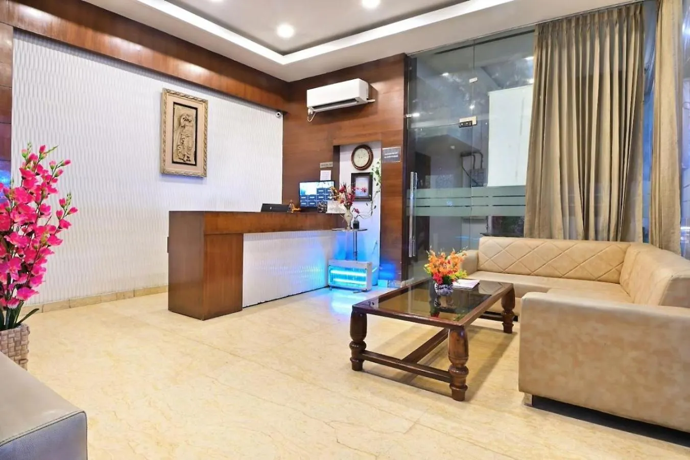 Hotel Good Luck By Jmd Group Near Delhi Igi Airport Nové Dillí